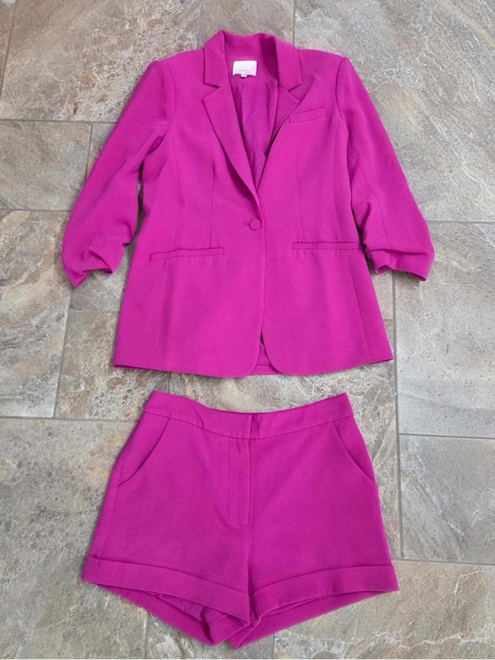 Cinq à Sept Fuchsia Magenta Khloe Ruched Cuff Blazer Shorts Set 4